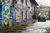 <b>BRL1031</b><br>Europa; Germania; Berlin; Graffiti; Street art; Revaler str 99; Revaler Straße; Friedrichshain; Factory; Car; Parking; Street