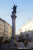 <b>ITL1007</b><br>Europe, Italie, italien, Nord, Trieste, Friuli Venezia Giulia, Monument, Personnes