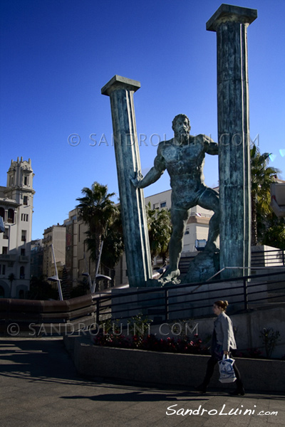 Melilla Ceuta Gibilterra, Colonne Ercole