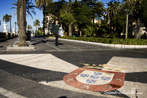 Melilla Ceuta Gibraltar, Colonnes Hercule