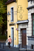 <b>MNS1008</b><br>Europa, Belgio, Vallonia, Mons, Capitale Europea della Cultura 2015, Walk, Walking, Young, Boy, Girl, People, Person, University, Street, Old Town, Students, Restaurant, Bistrot, Draw, Graffiti