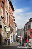 <b>MNS1022</b><br>Europe, Belgium, Wallonia, Mons, European Capital of Culture 2015, Walk, Walking, Young, Boy, Girl, People, Person, Group, Street, Friends