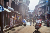 <b>NPL1074</b><br>Nepal; Kathmandu; Bhaktapur; Street; People; Bazaar; Shop; Seller; Building; House; Motorbike; Crowd; Village