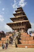 <b>NPL1082</b><br>Nepal; Kathmandu; Bhaktapur; Nyatapola; Temple; Hinduism; Street; People; Tourist; Village