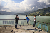 <b>NPL1189</b><br>Nepal; Pokhara; Landscape; Lake; Nature; Boat; Valley; Panorama; People; Friend; Spot; Picture; Boy; Phewa