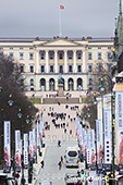 <b>OSL1020</b><br>Norvegia, Oslo, Winter, People, Royal palace, Street, Walk, View, Landscape